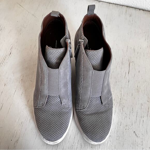 Linea Paolo Felicia grey suede wedge sneaker size 6.5 - Picture 5 of 11